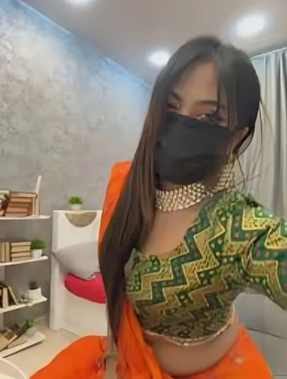 Monalisadon018 showing off her boobs leaked video
